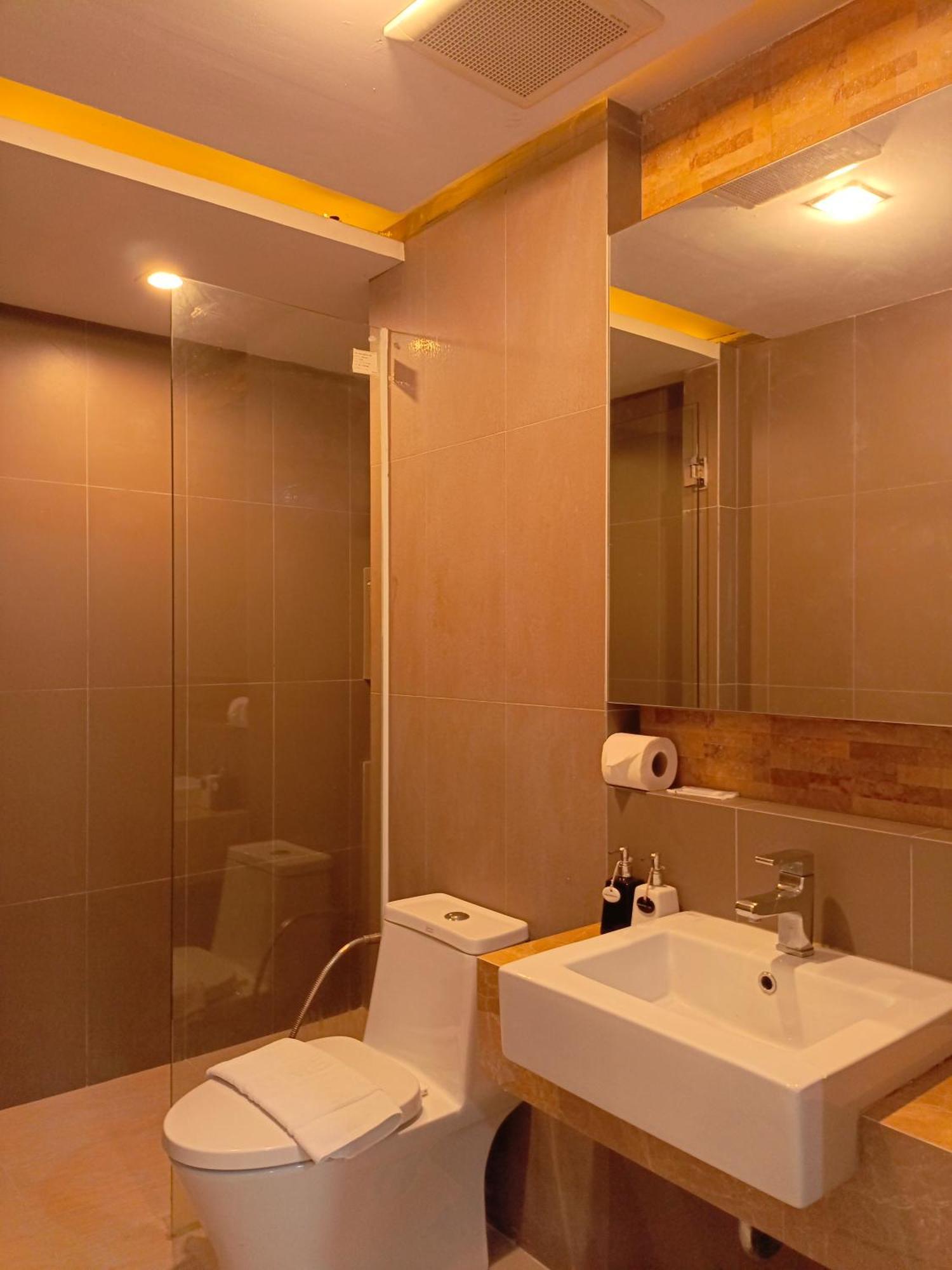 Wisdom Hotel & Residence Rayong Eksteriør bilde